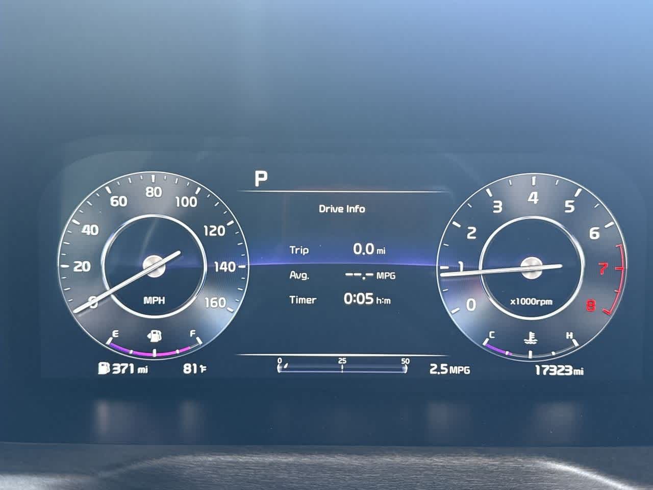 Thumbnail: 2023 Kia Sorento - 15