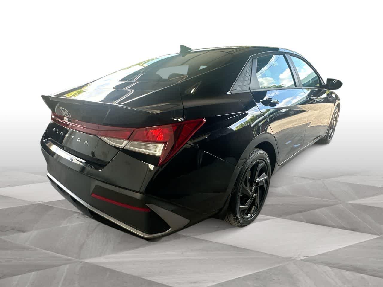 Thumbnail: 2026 Hyundai Elantra - 8