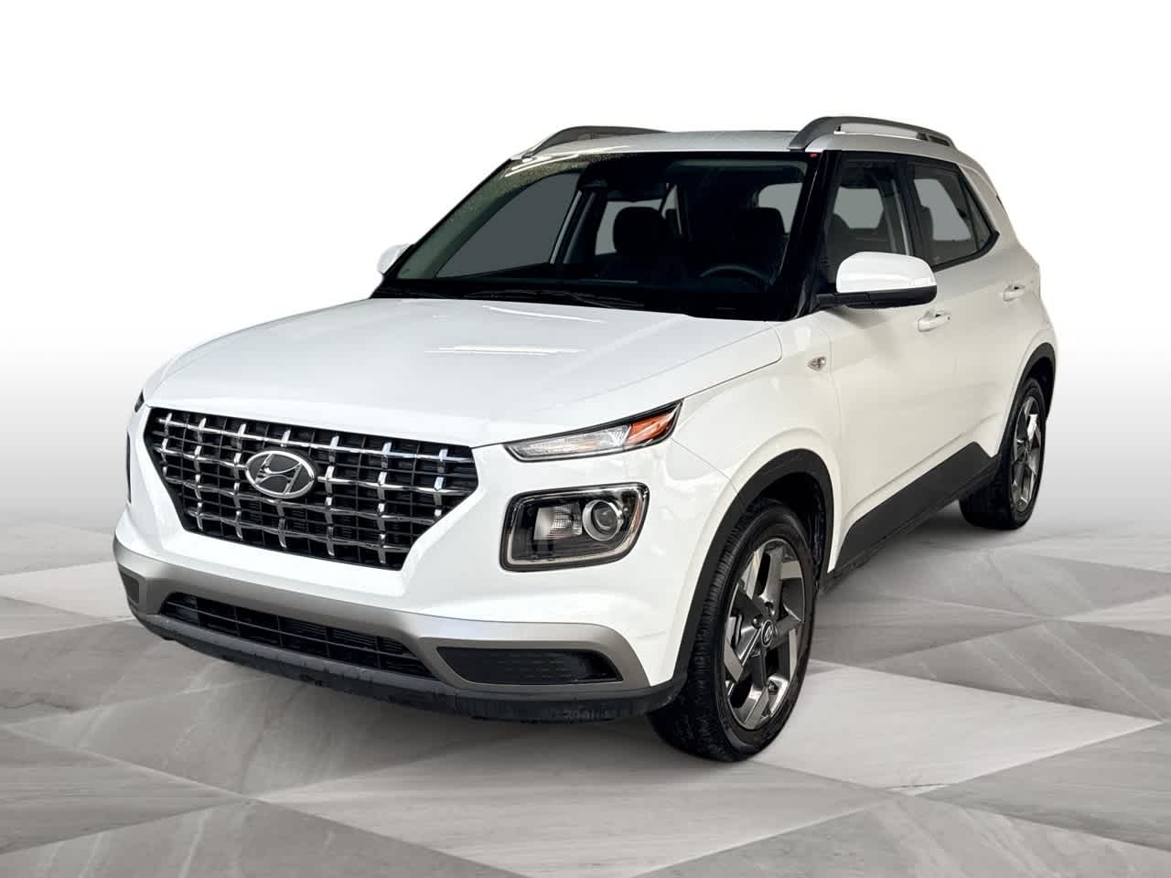 Thumbnail: 2025 Hyundai Venue - 4