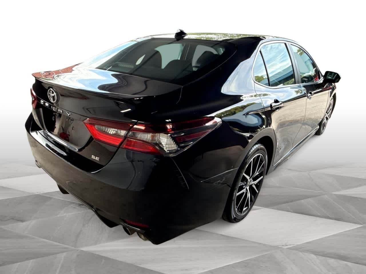Thumbnail: 2021 Toyota Camry - 8