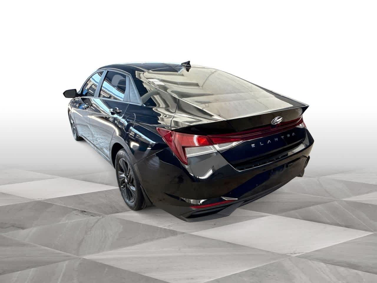 2023 Hyundai Elantra SEL 6