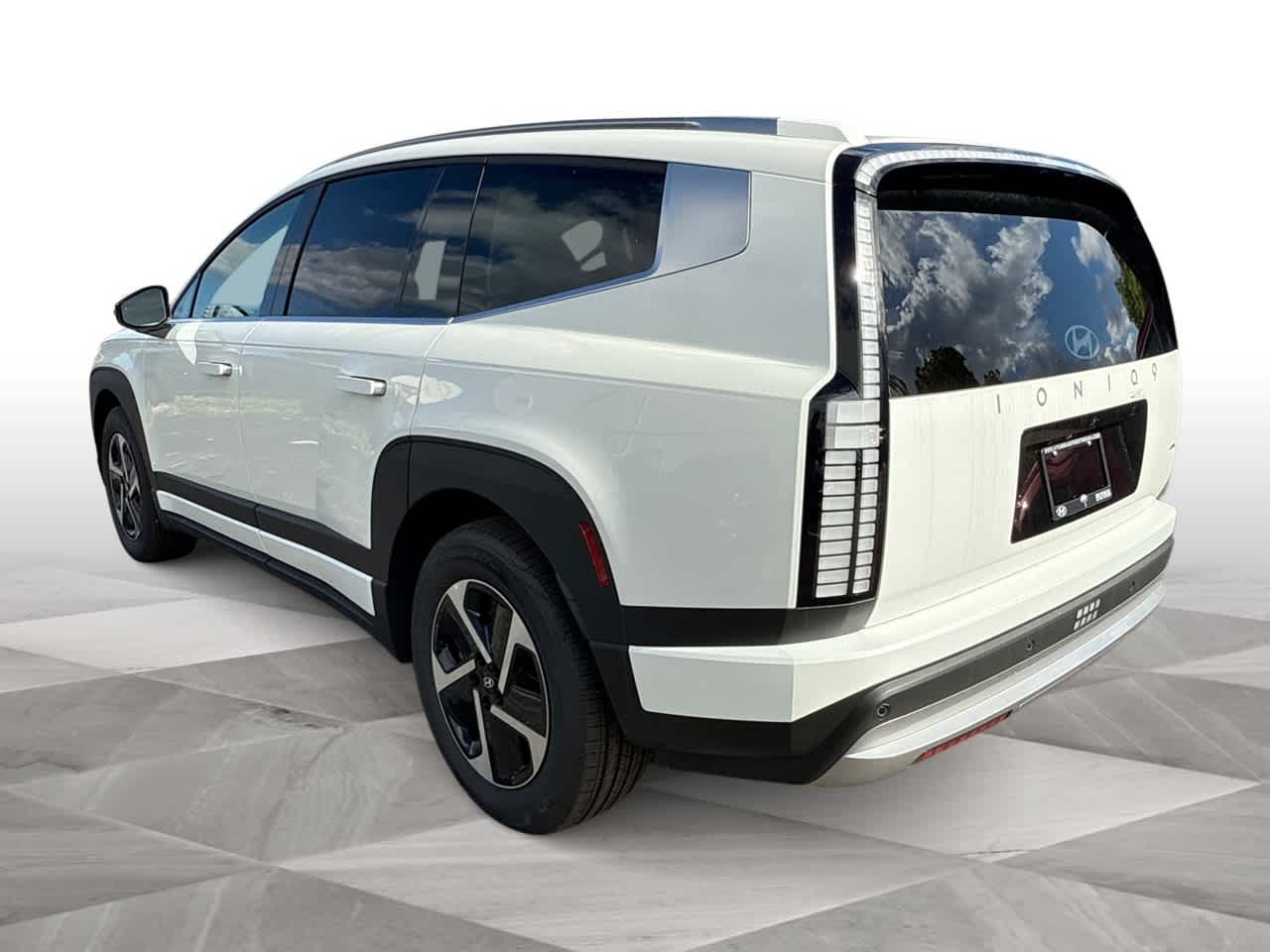 Thumbnail: 2026 Hyundai Ioniq - 6