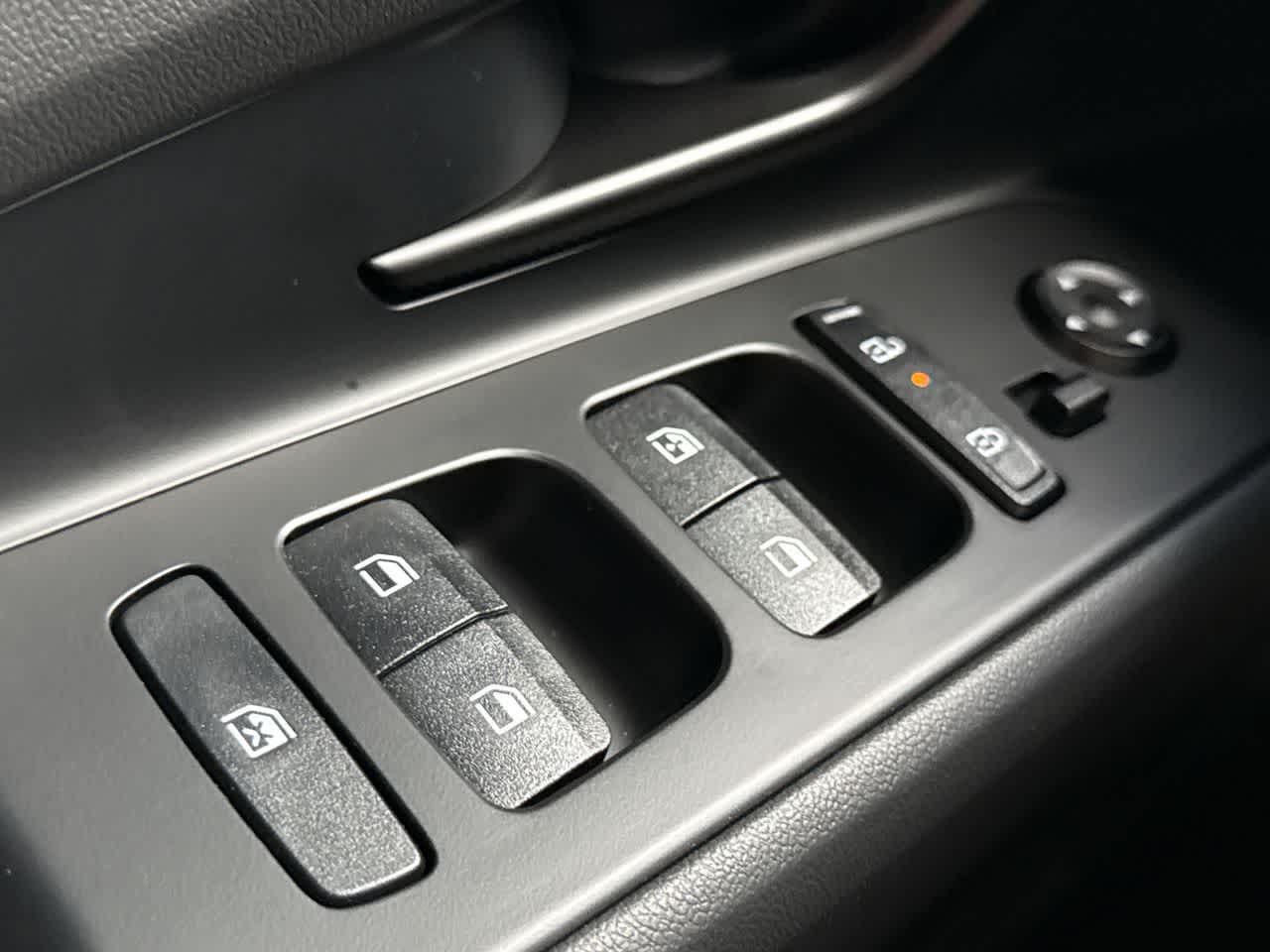 Thumbnail: 2026 Hyundai Elantra - 17