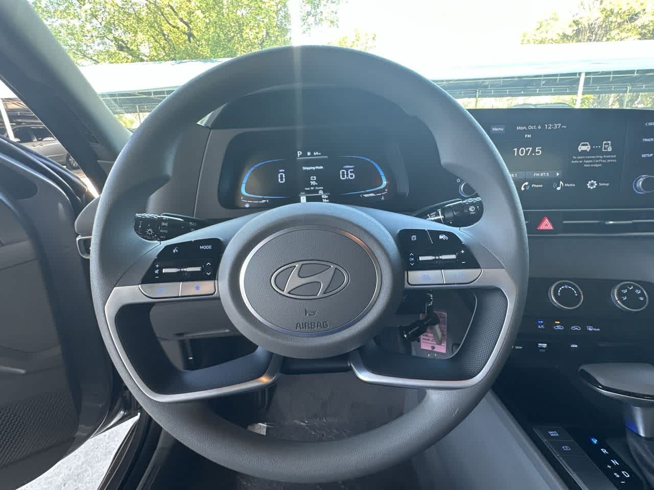 Thumbnail: 2025 Hyundai Elantra - 15