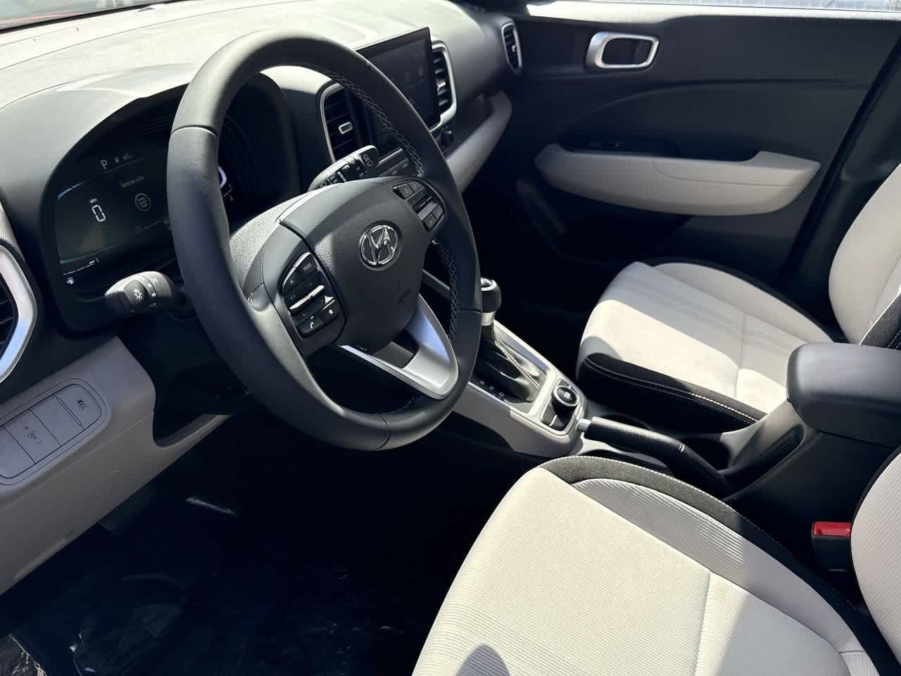 Thumbnail: 2025 Hyundai Venue - 13