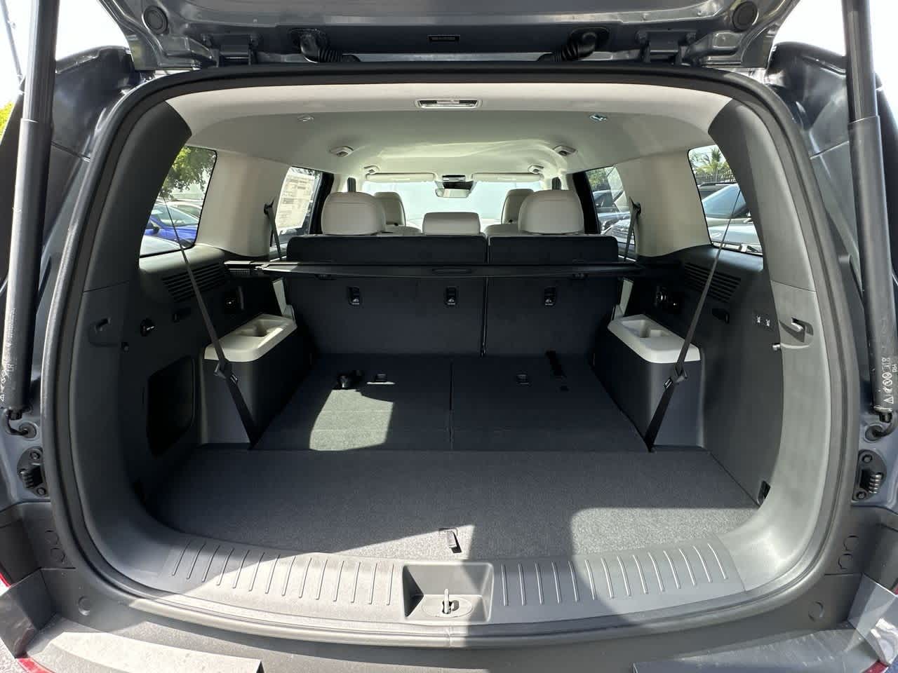 Thumbnail: 2025 Hyundai Santa Fe - 24