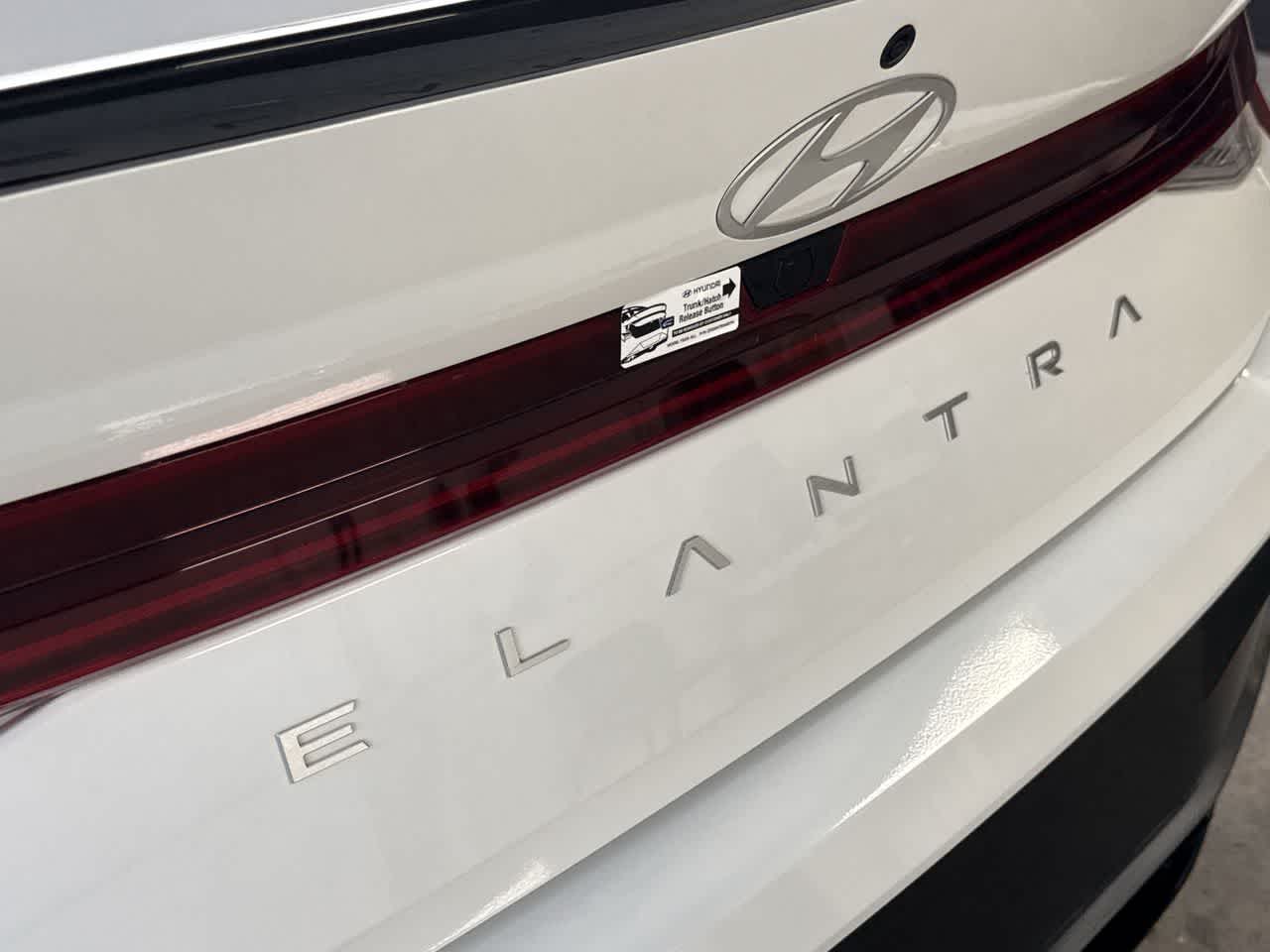 Thumbnail: 2026 Hyundai Elantra - 10