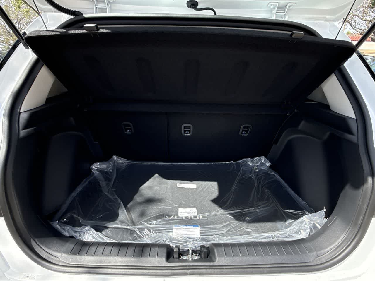 Thumbnail: 2026 Hyundai Venue - 25