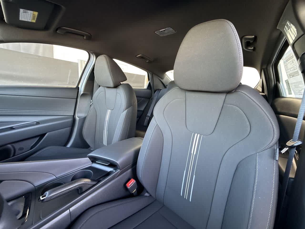 Thumbnail: 2026 Hyundai Elantra - 14