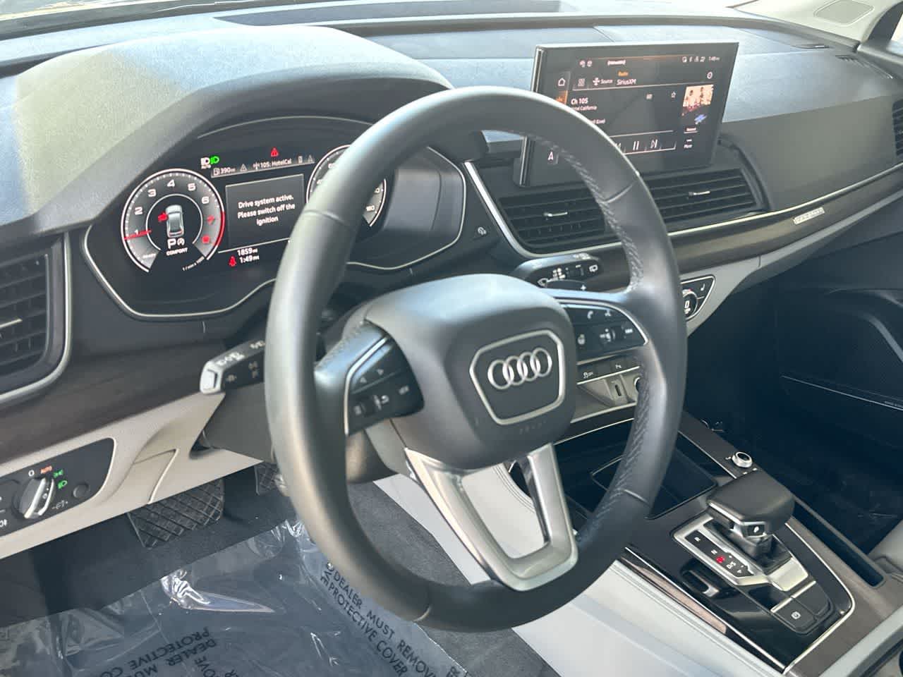 Thumbnail: 2025 Audi Q5 - 13