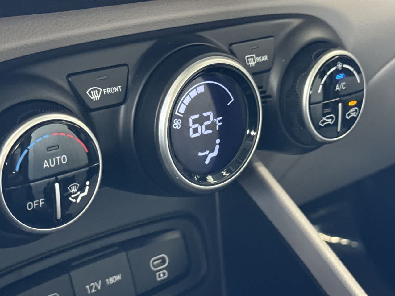 Thumbnail: 2025 Hyundai Venue - 20