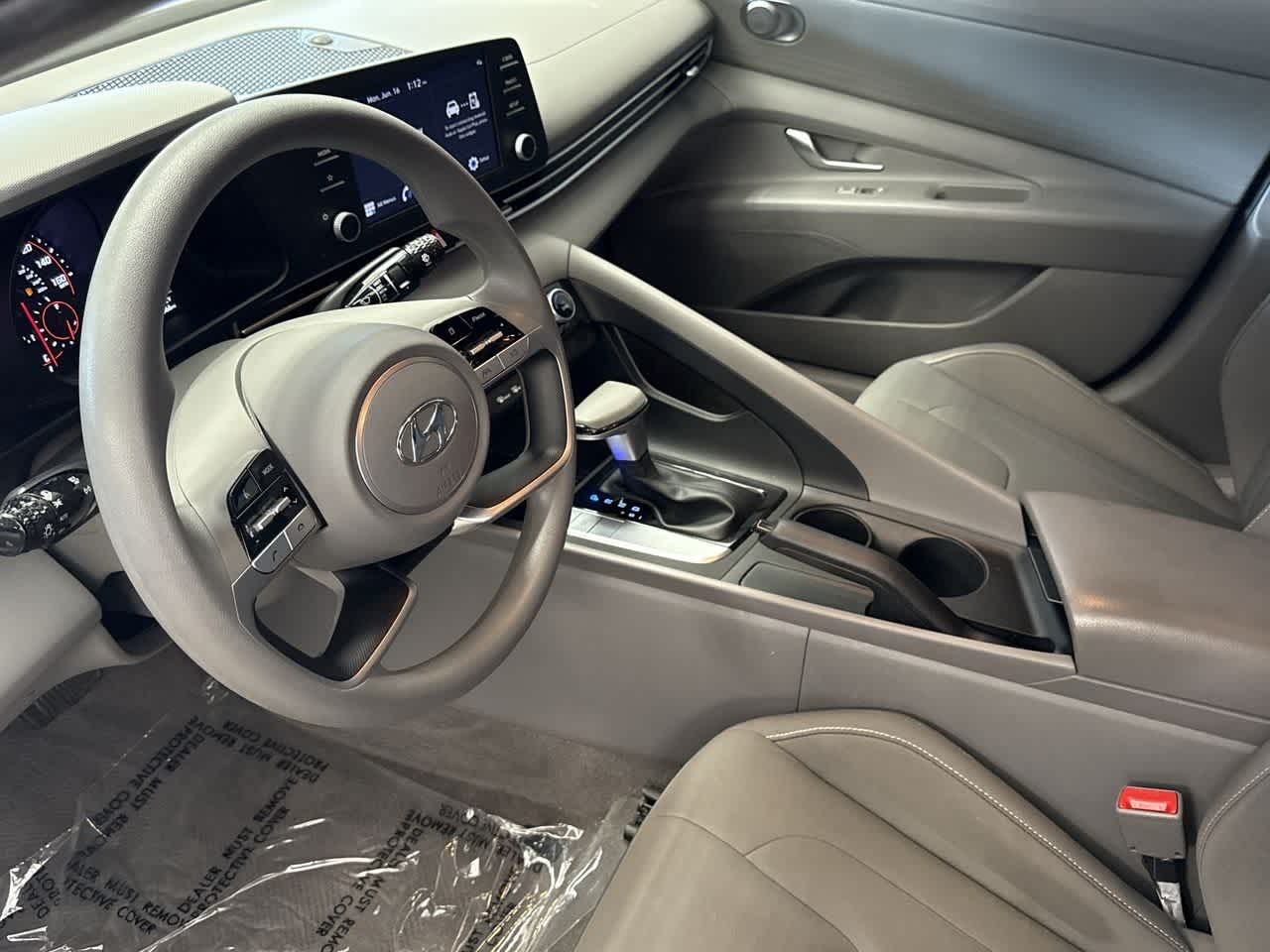 2023 Hyundai Elantra SEL 13