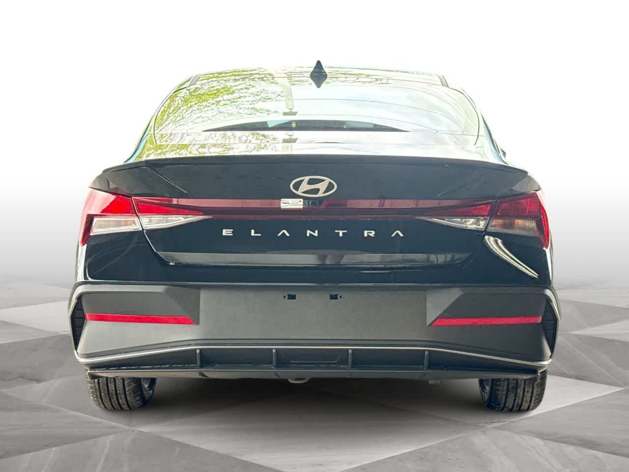 Thumbnail: 2026 Hyundai Elantra - 7