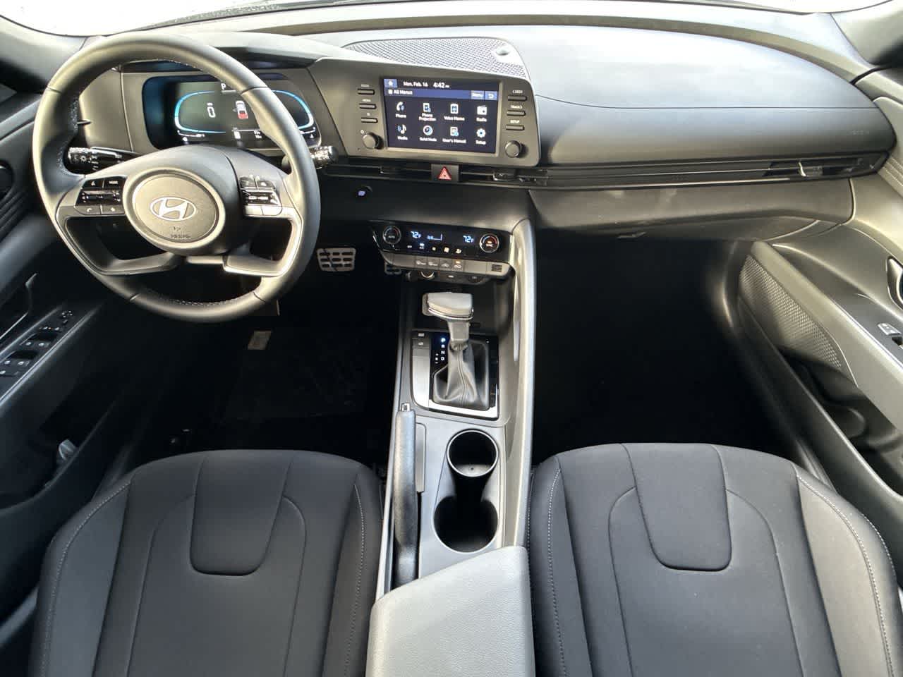 Thumbnail: 2026 Hyundai Elantra - 24