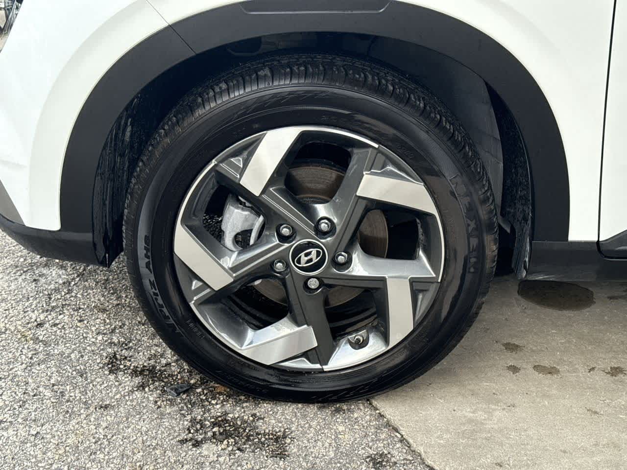 Thumbnail: 2025 Hyundai Venue - 11