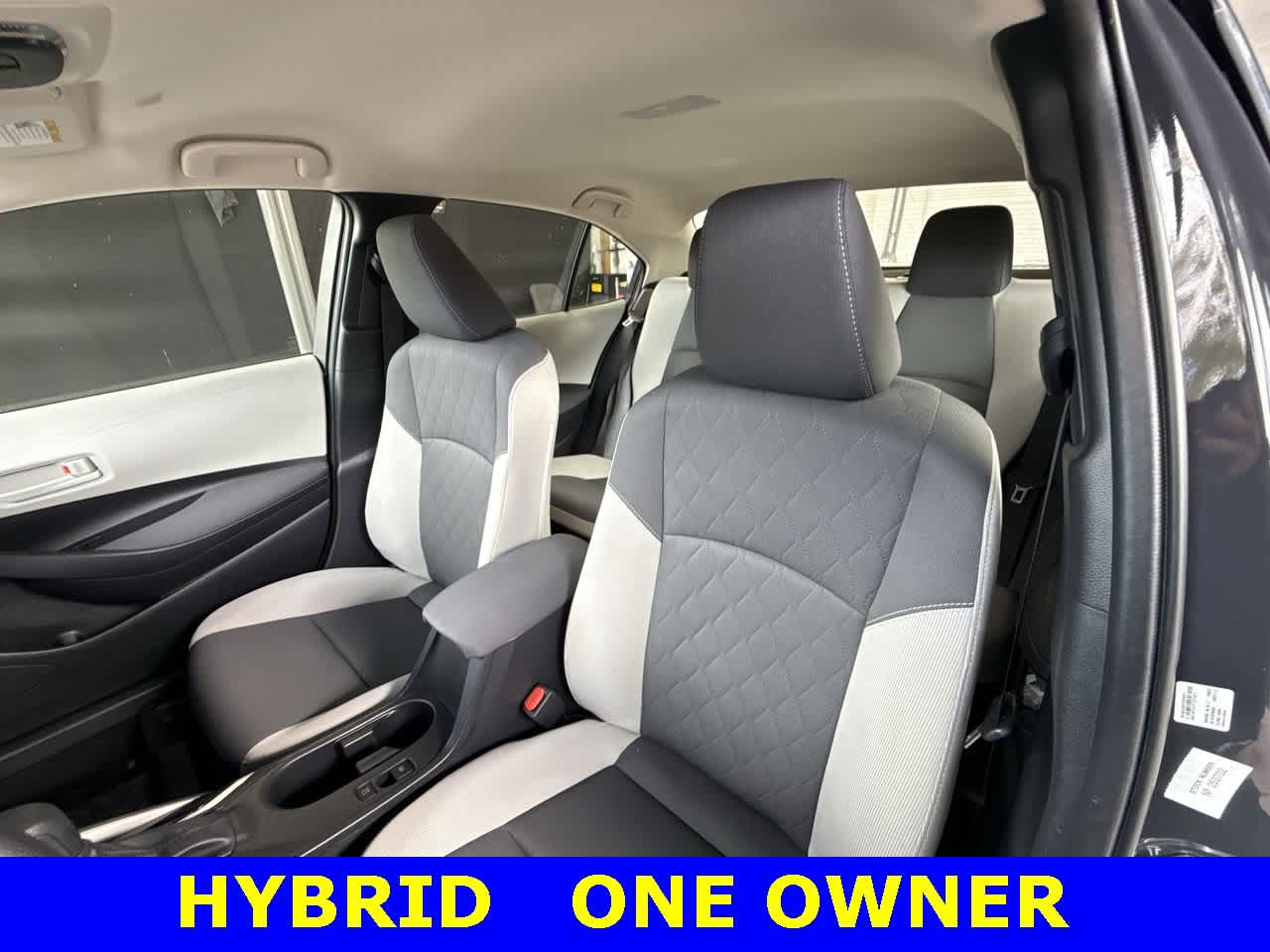 Thumbnail: 2025 Toyota Corolla - 14