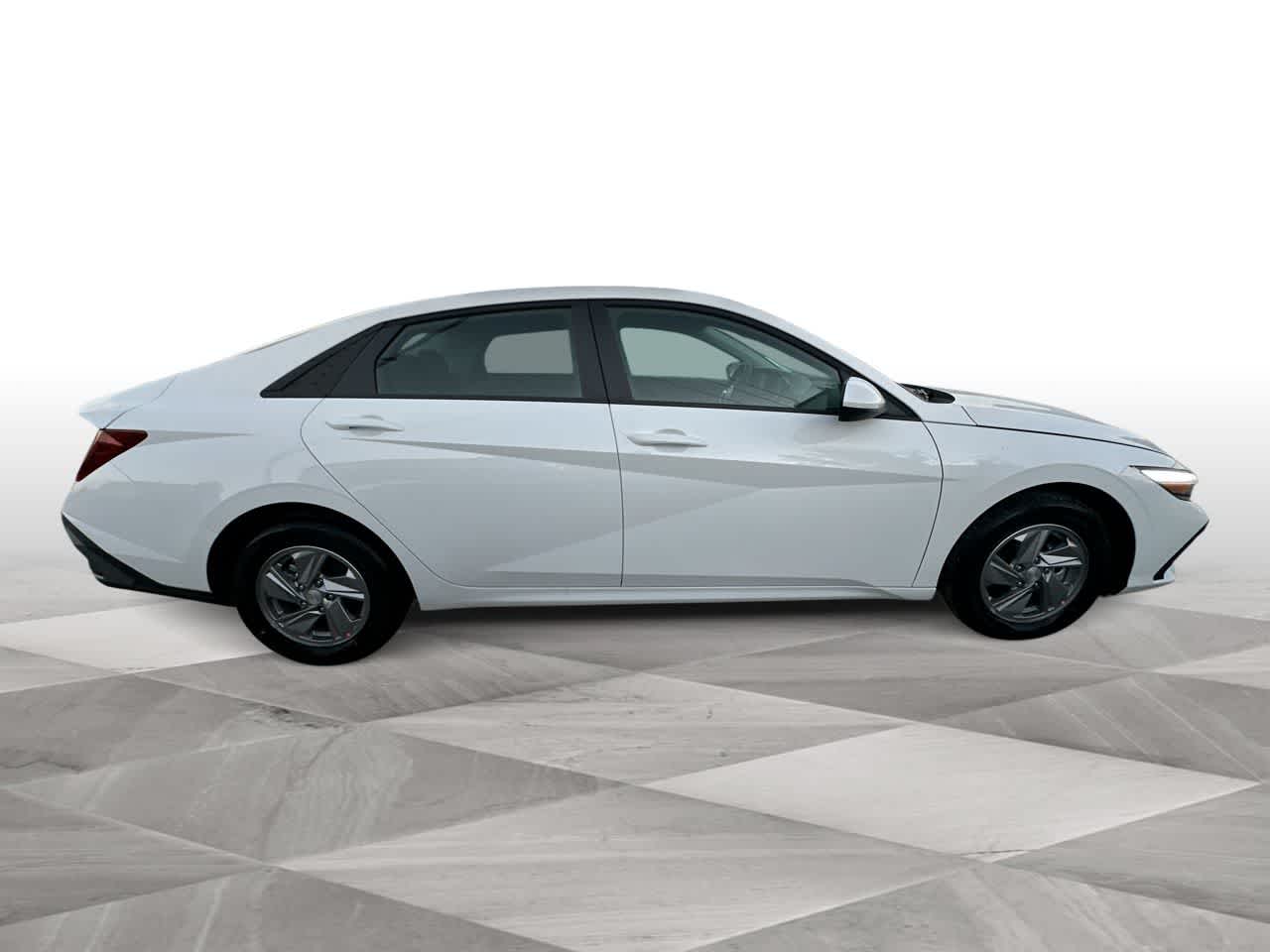 Thumbnail: 2026 Hyundai Elantra - 9