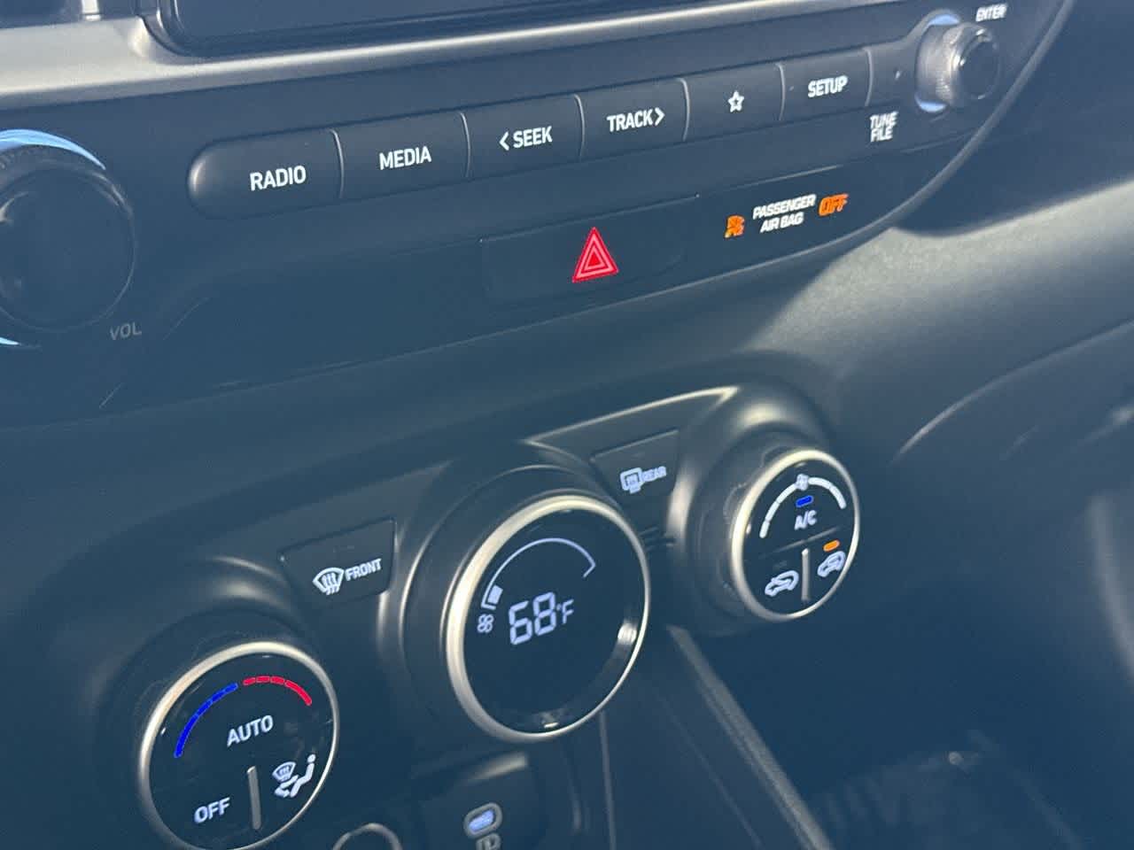 Thumbnail: 2025 Hyundai Venue - 20