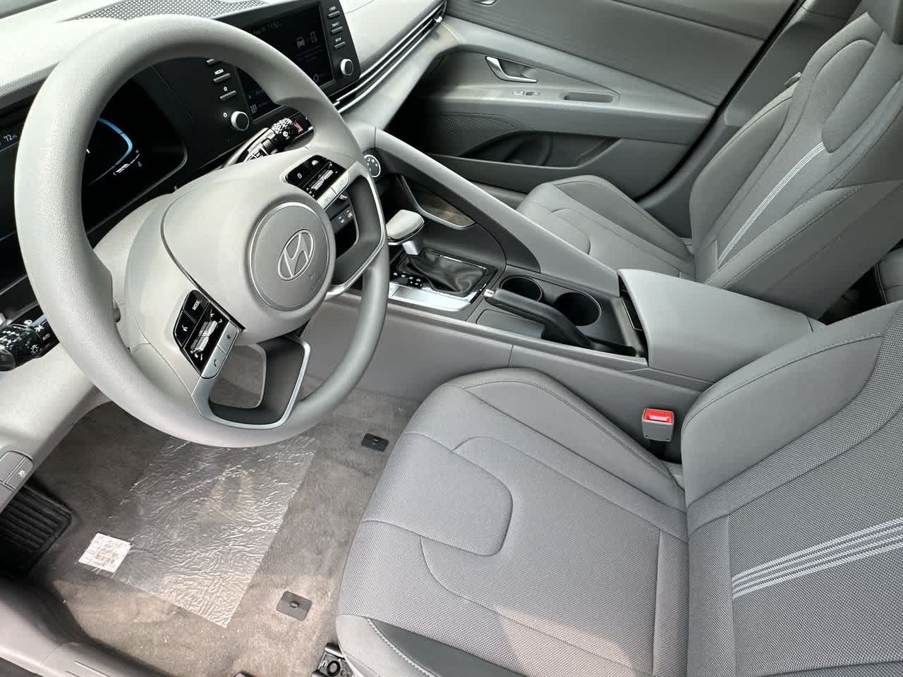 Thumbnail: 2025 Hyundai Elantra - 13