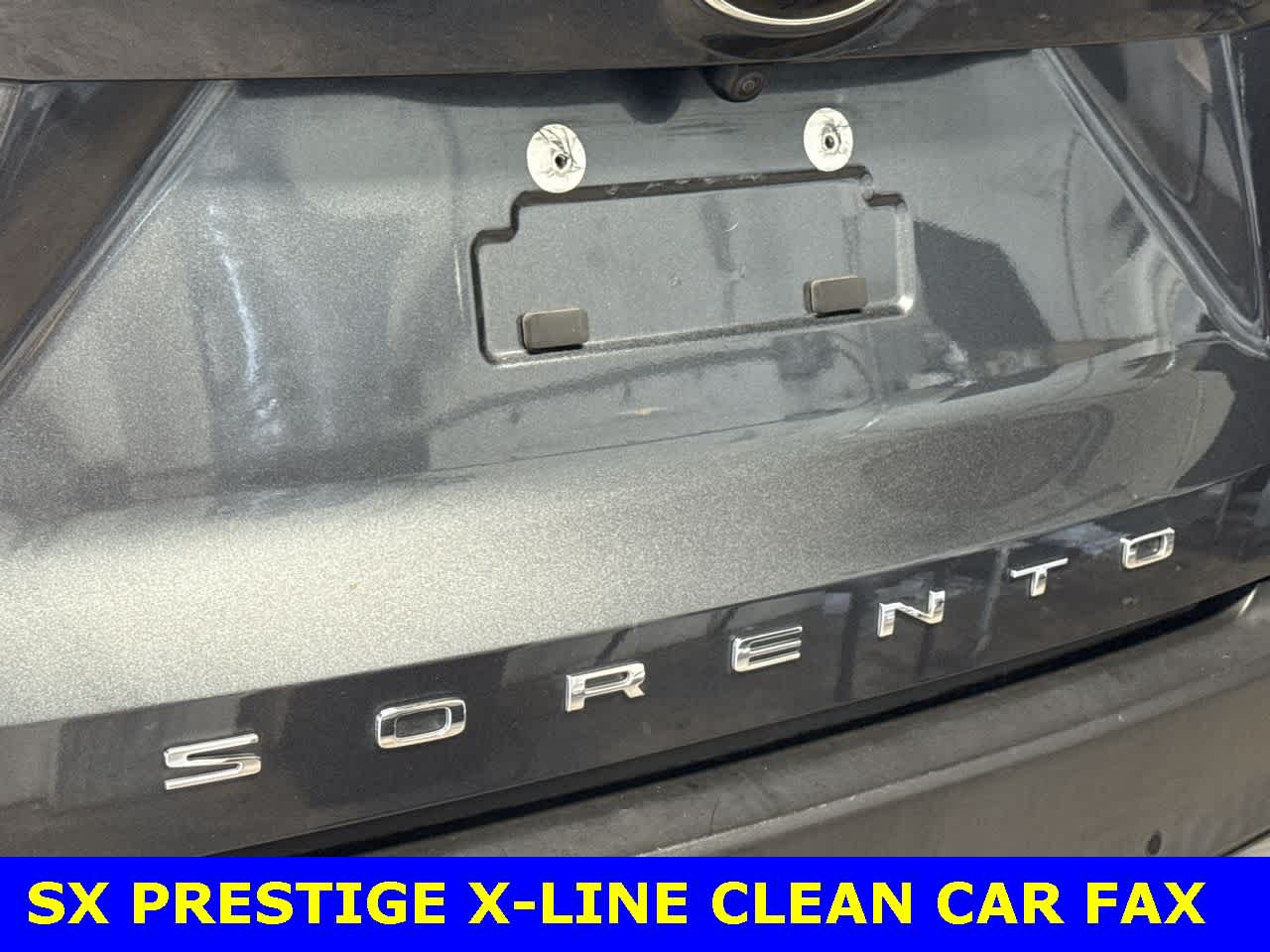 Thumbnail: 2021 Kia Sorento - 10