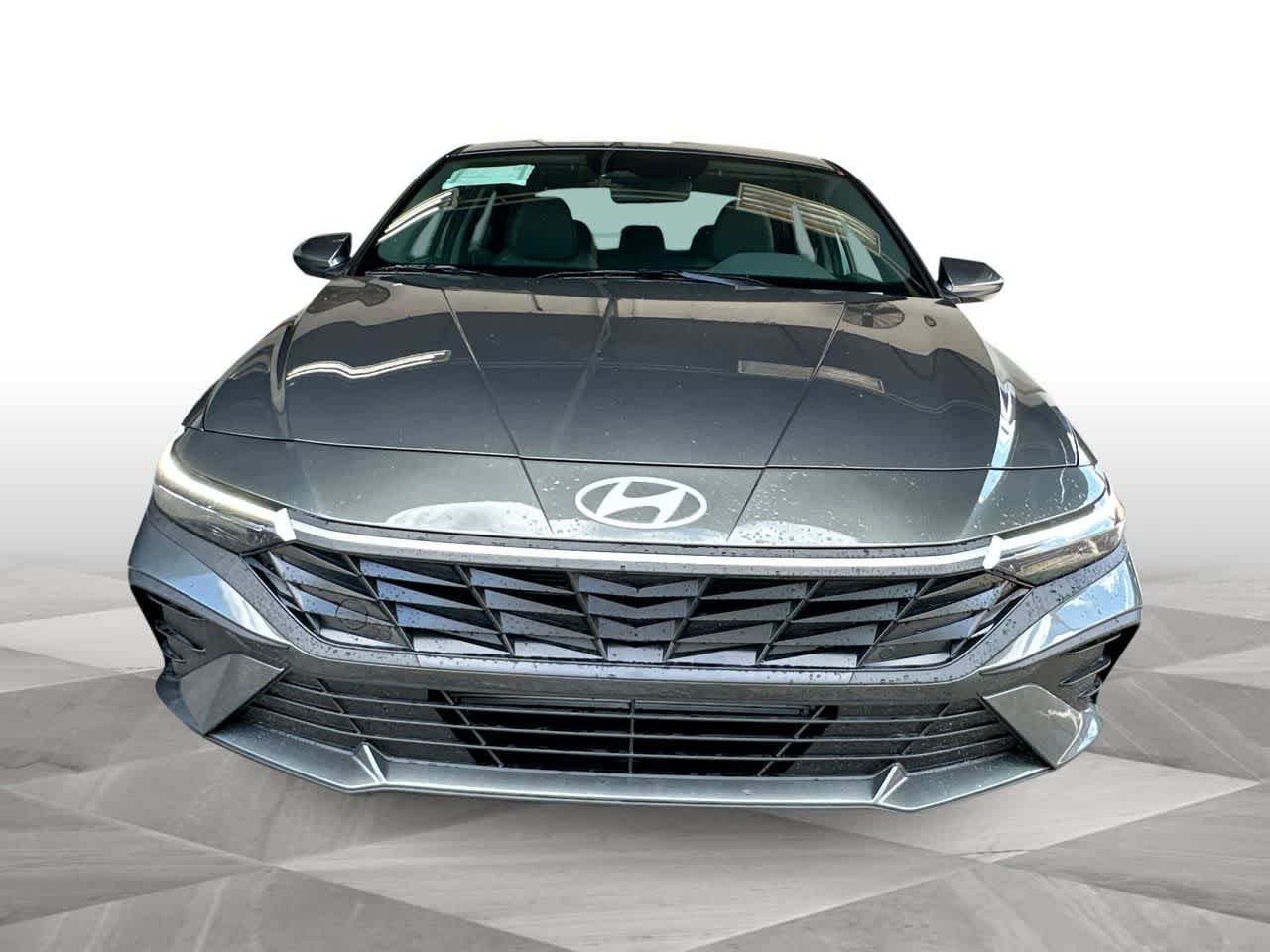 Thumbnail: 2025 Hyundai Elantra - 3