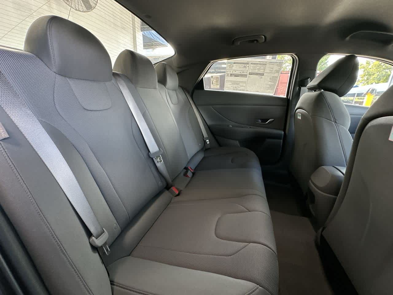 Thumbnail: 2025 Hyundai Elantra - 26