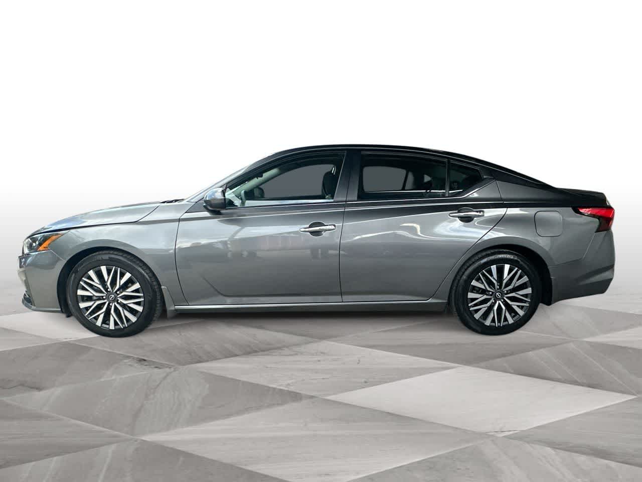Thumbnail: 2023 Nissan Altima - 5