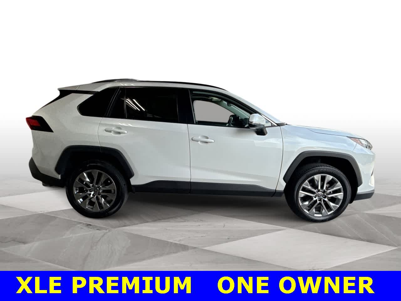 Thumbnail: 2023 Toyota RAV4 - 9