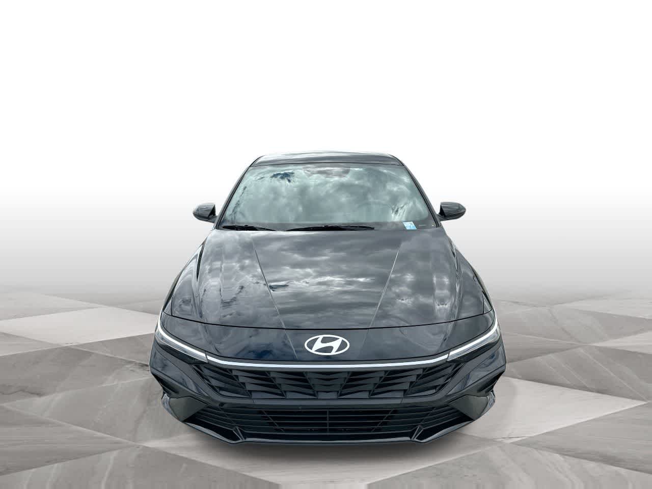 Thumbnail: 2025 Hyundai Elantra - 3