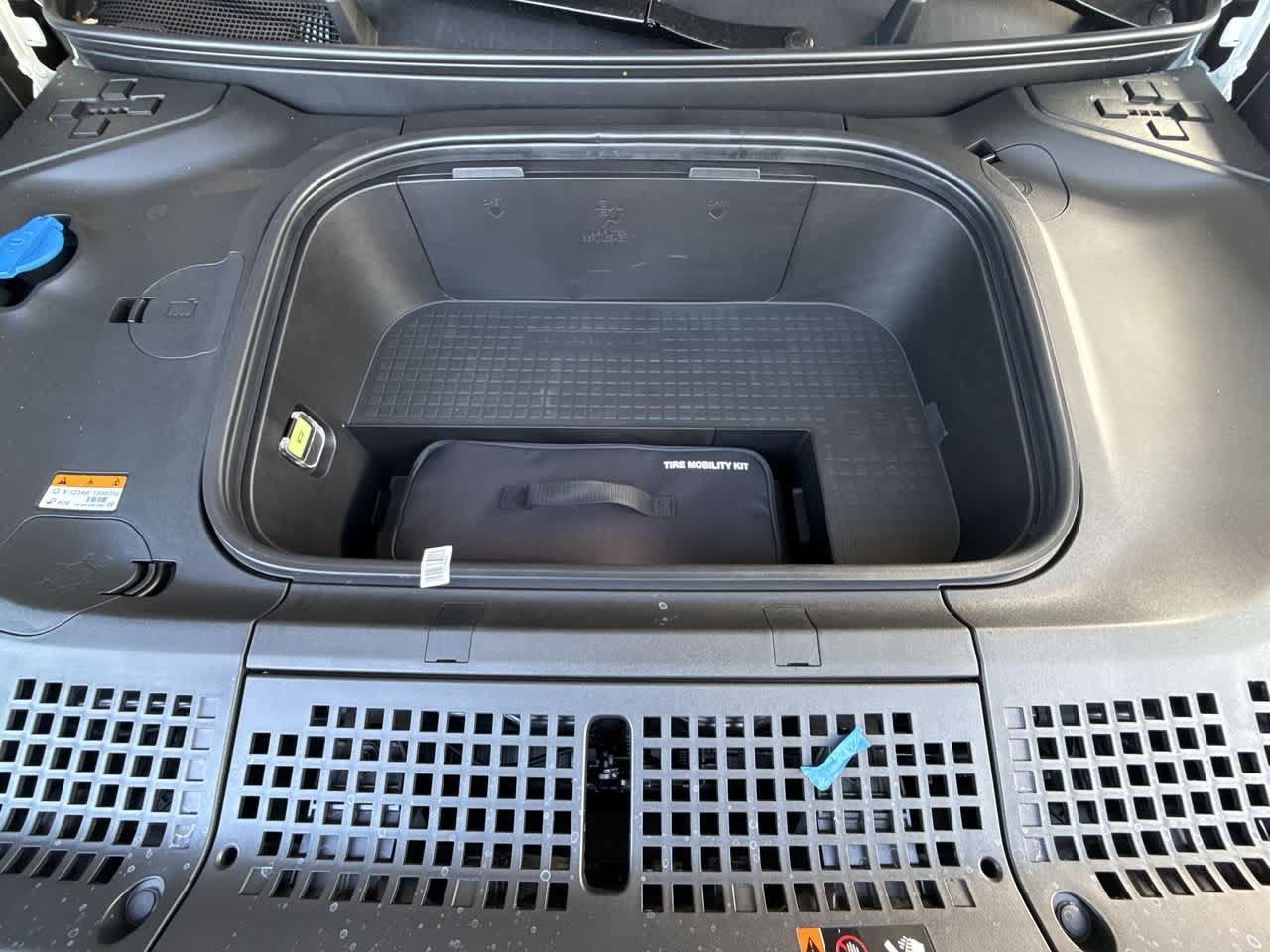 Thumbnail: 2026 Hyundai Ioniq - 12