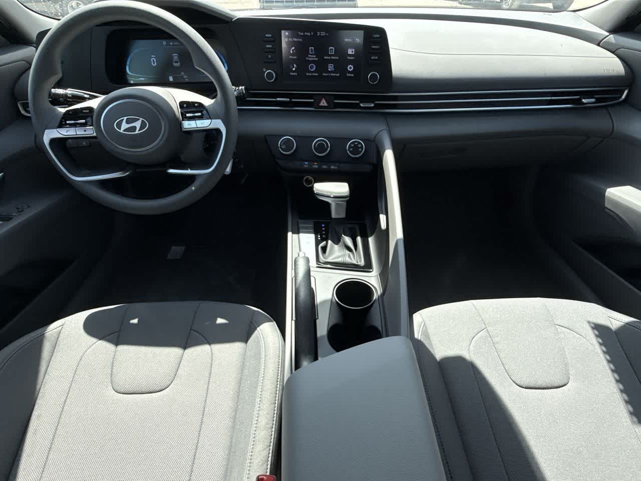 Thumbnail: 2025 Hyundai Elantra - 24