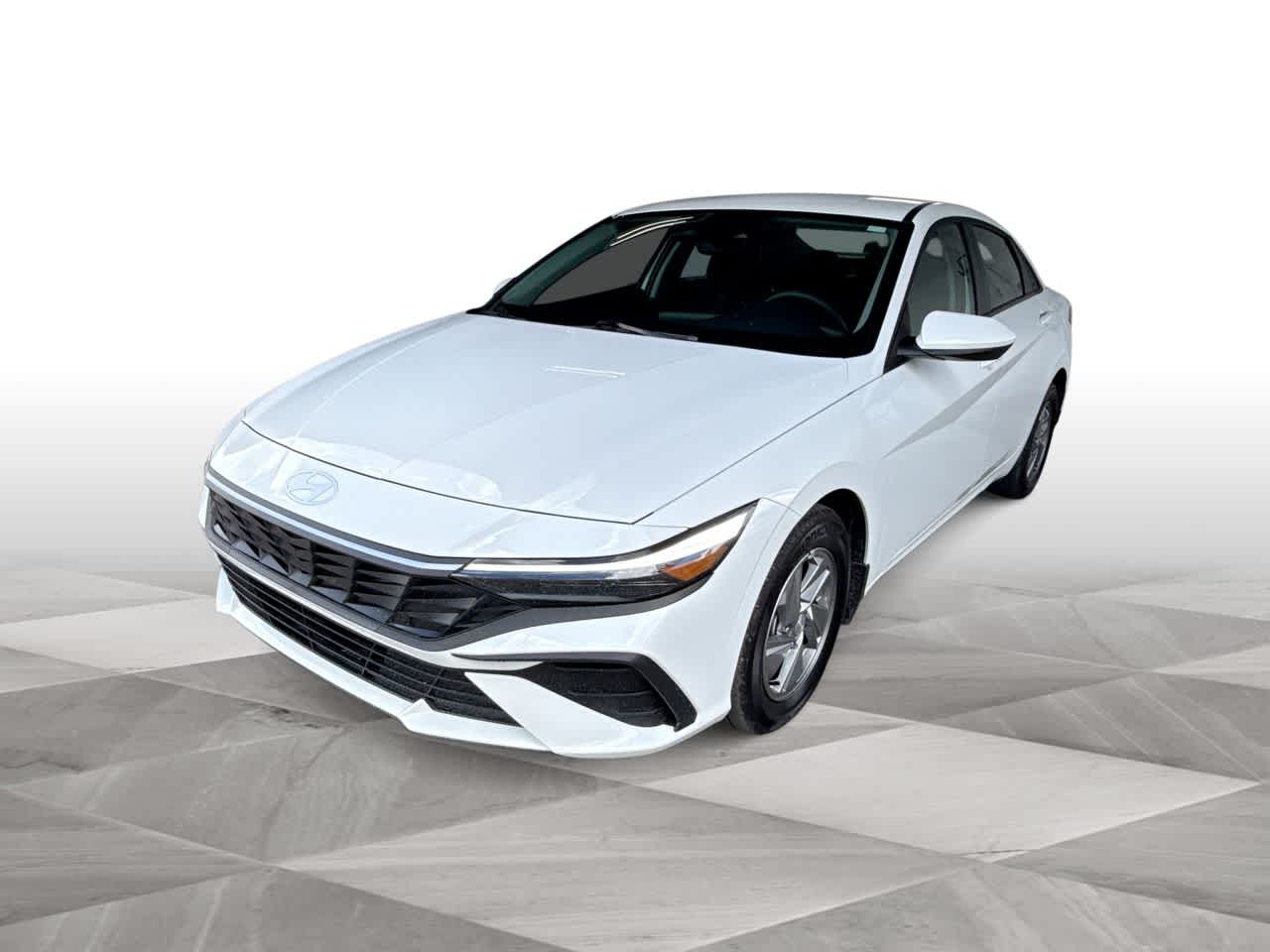 Thumbnail: 2025 Hyundai Elantra - 4