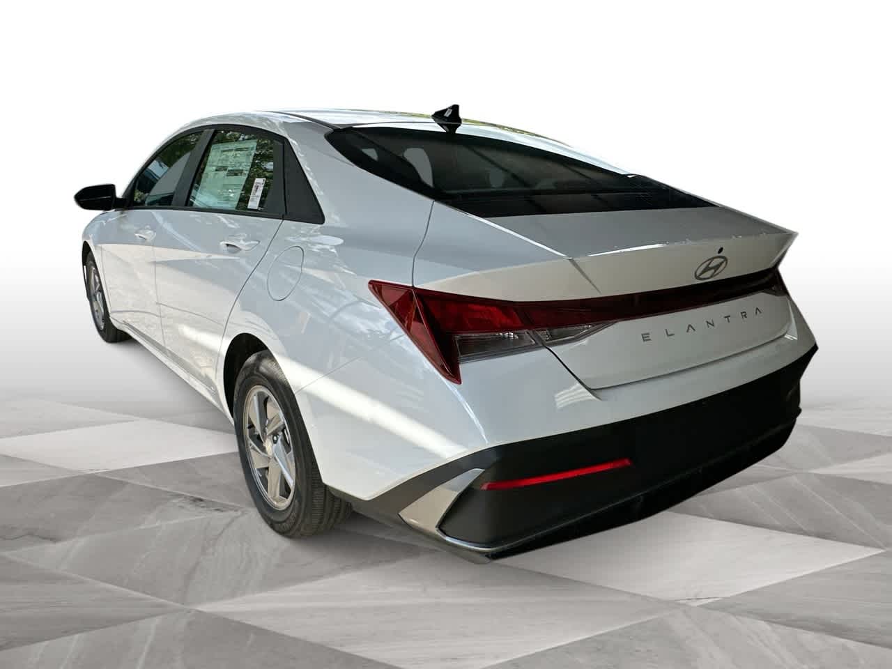 Thumbnail: 2025 Hyundai Elantra - 6
