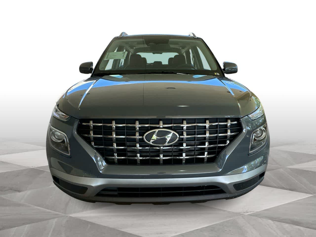 Thumbnail: 2026 Hyundai Venue - 3