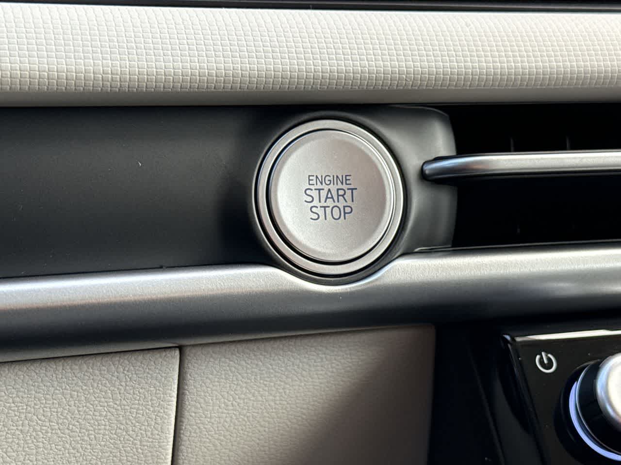 Thumbnail: 2026 Hyundai Tucson - 17