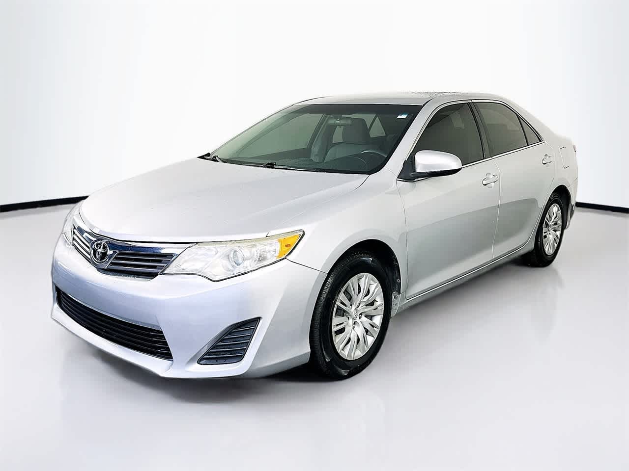 2014 Toyota Camry L -
                Miami, FL