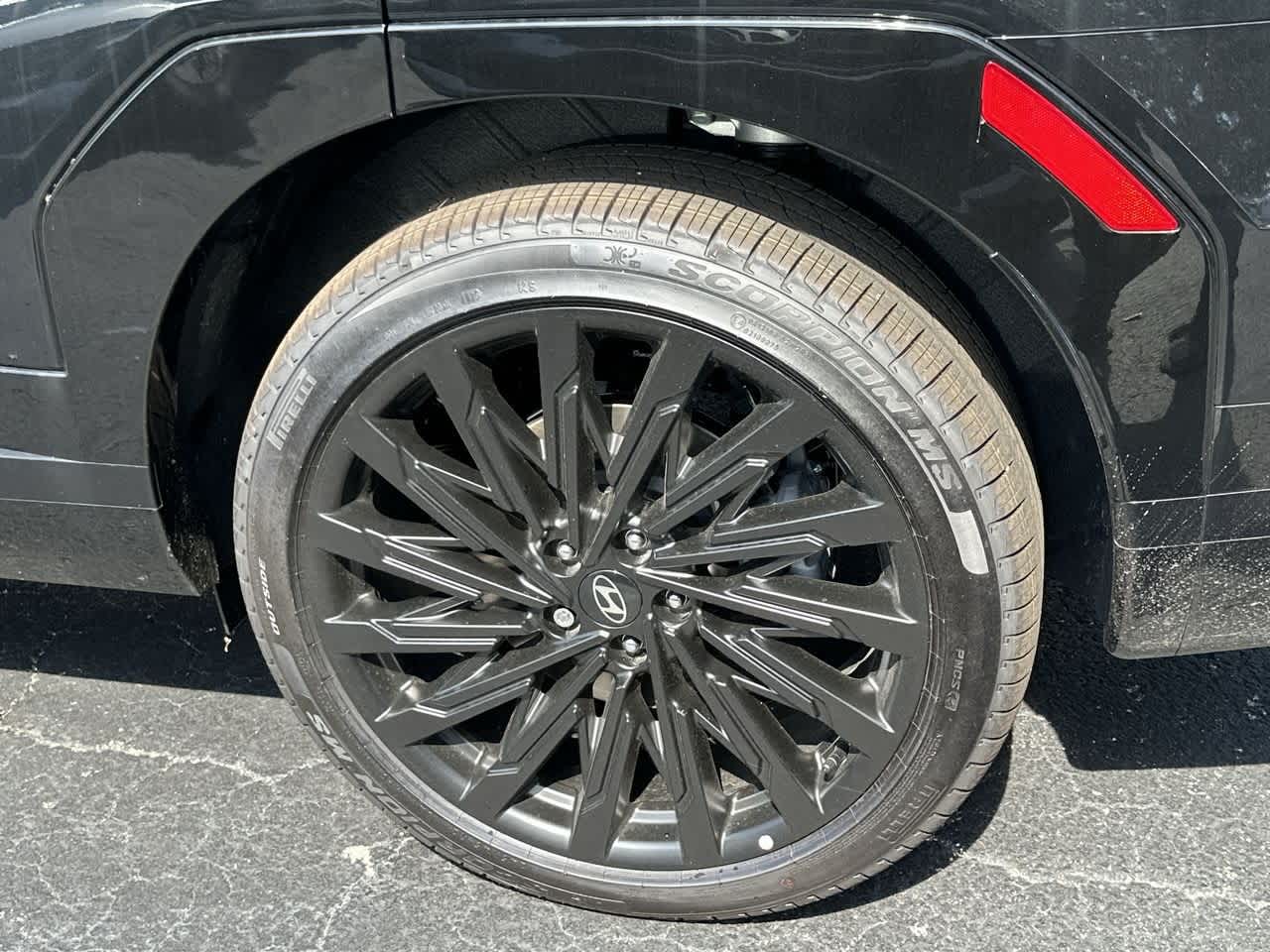 Thumbnail: 2025 Hyundai Santa Fe - 11