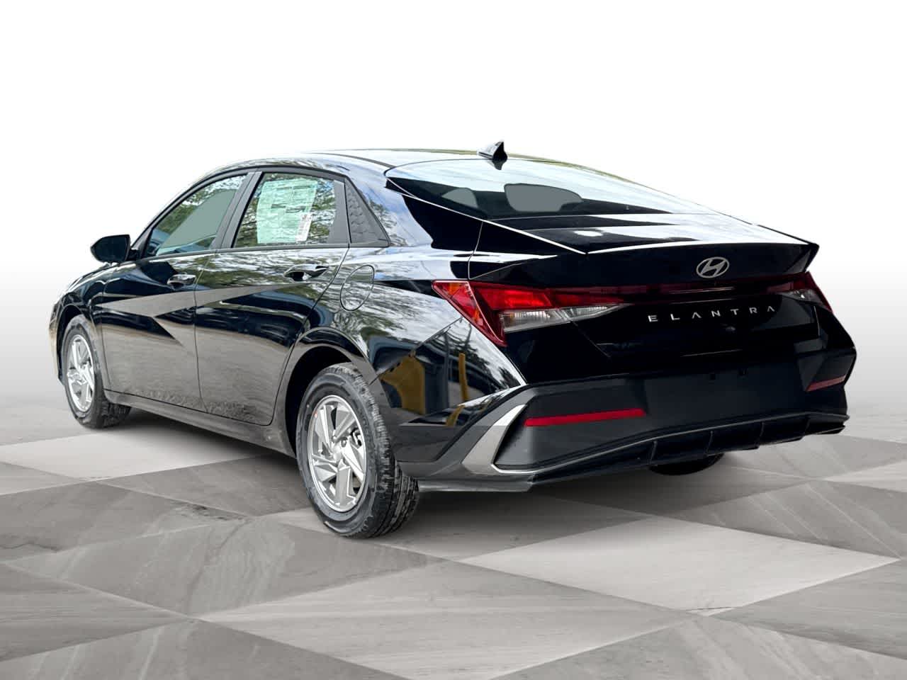 Thumbnail: 2026 Hyundai Elantra - 6