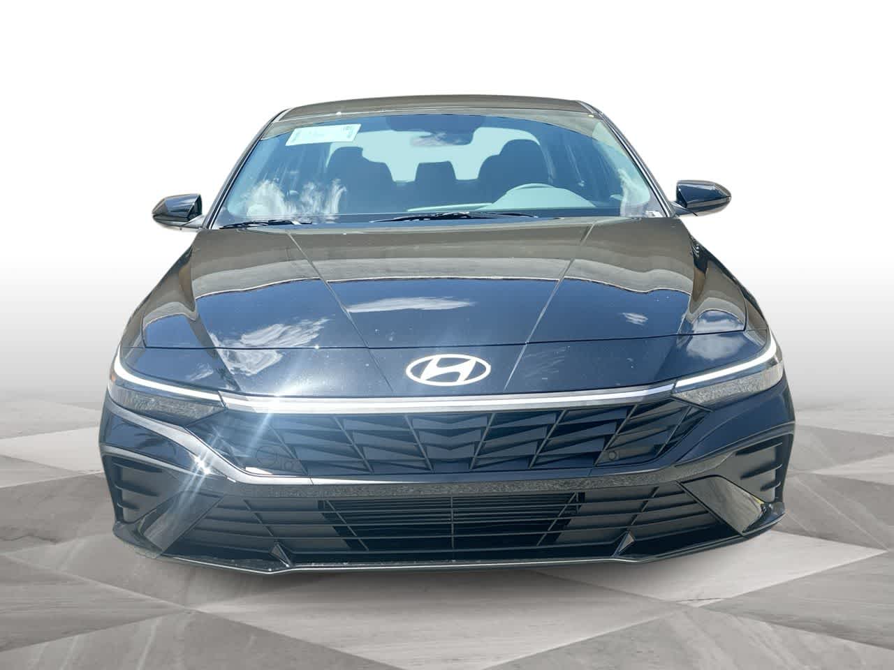 Thumbnail: 2026 Hyundai Elantra - 3