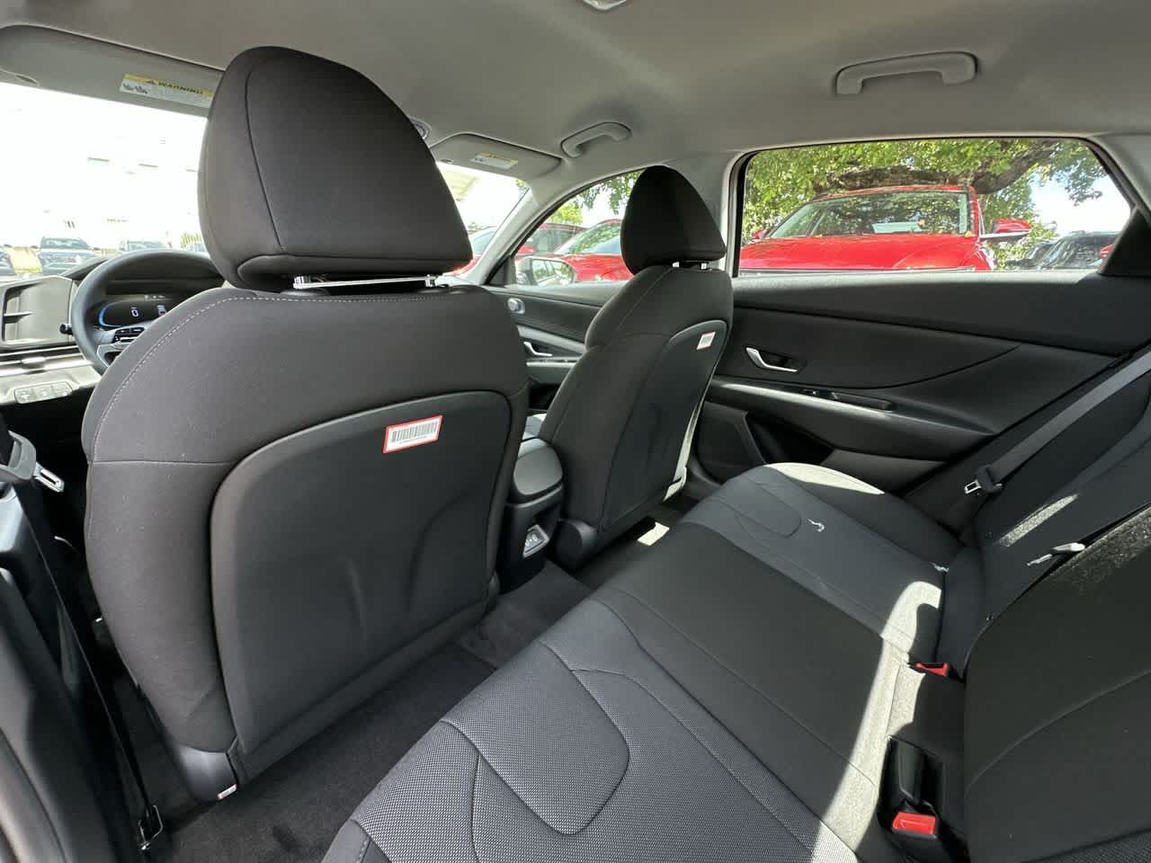 Thumbnail: 2025 Hyundai Elantra - 23