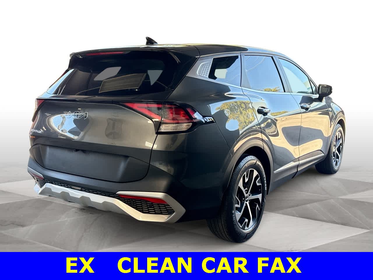 Thumbnail: 2023 Kia Sportage - 8