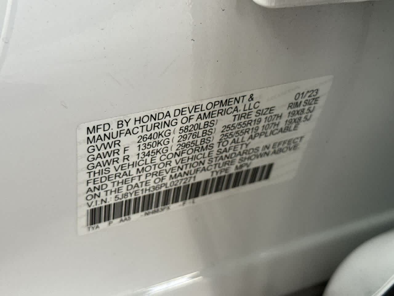 Thumbnail: 2023 Acura MDX - 29