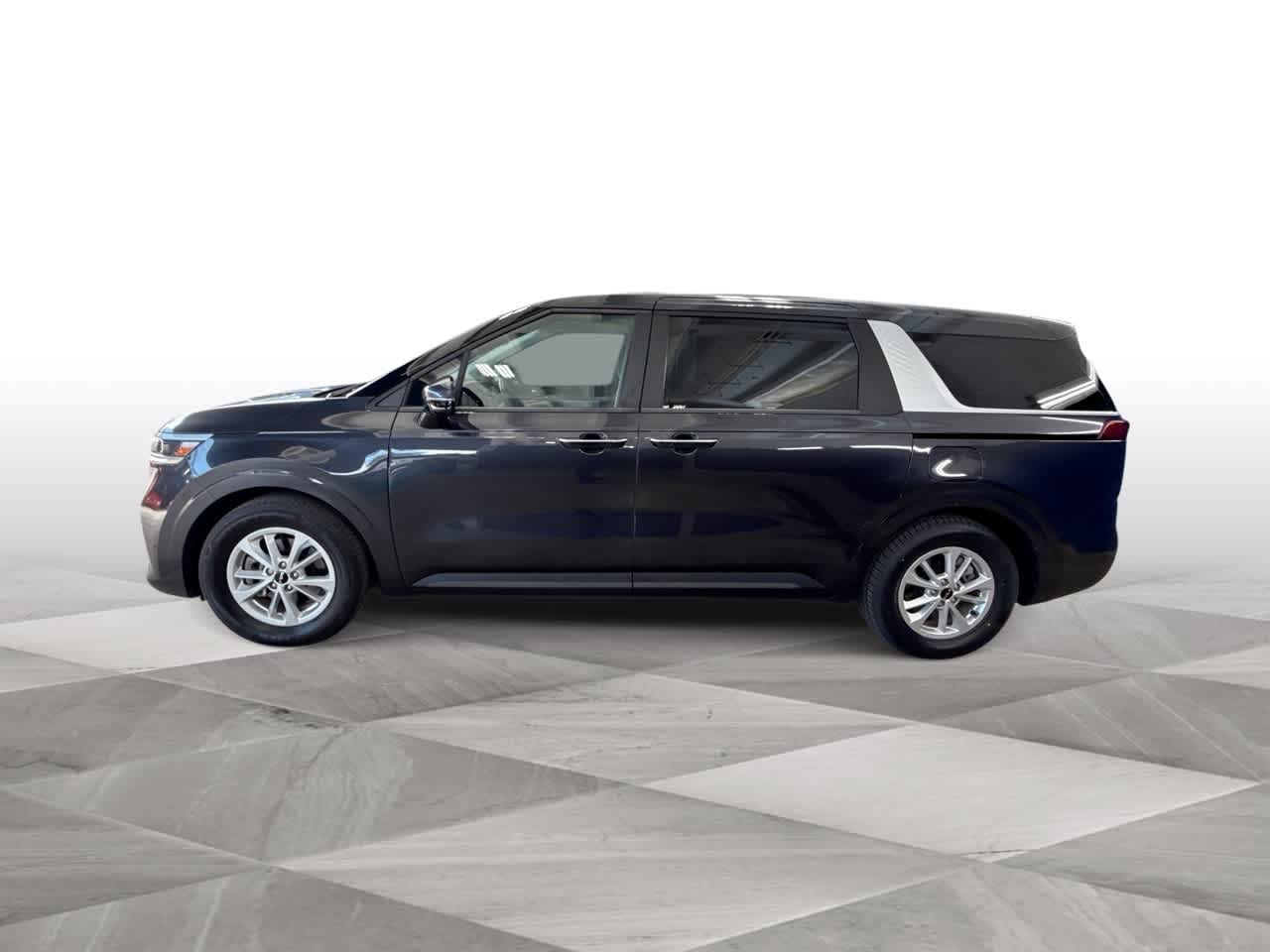 Thumbnail: 2024 Kia Carnival - 5