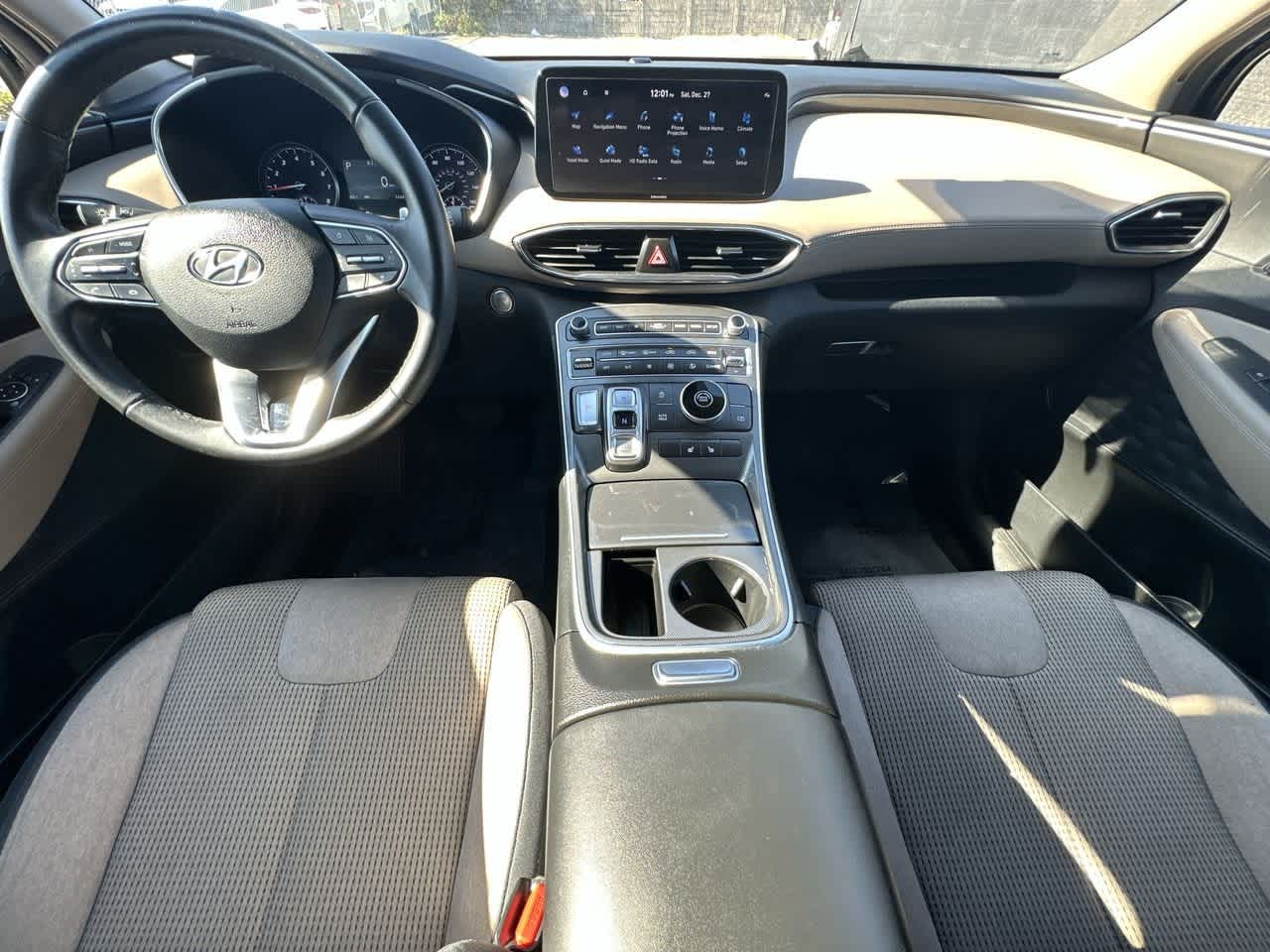 Thumbnail: 2023 Hyundai Santa Fe - 24