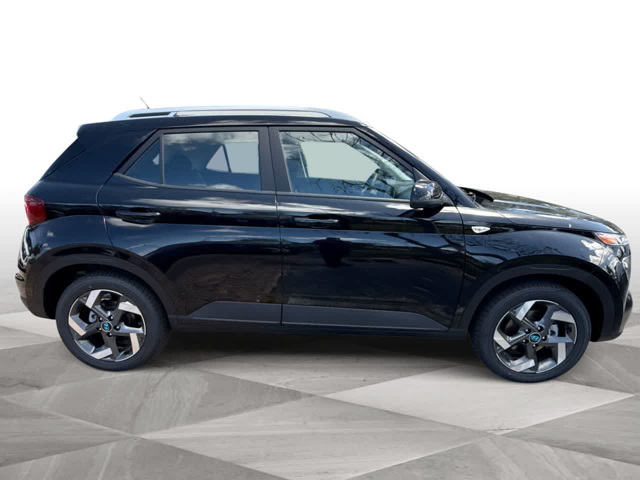 Thumbnail: 2026 Hyundai Venue - 9