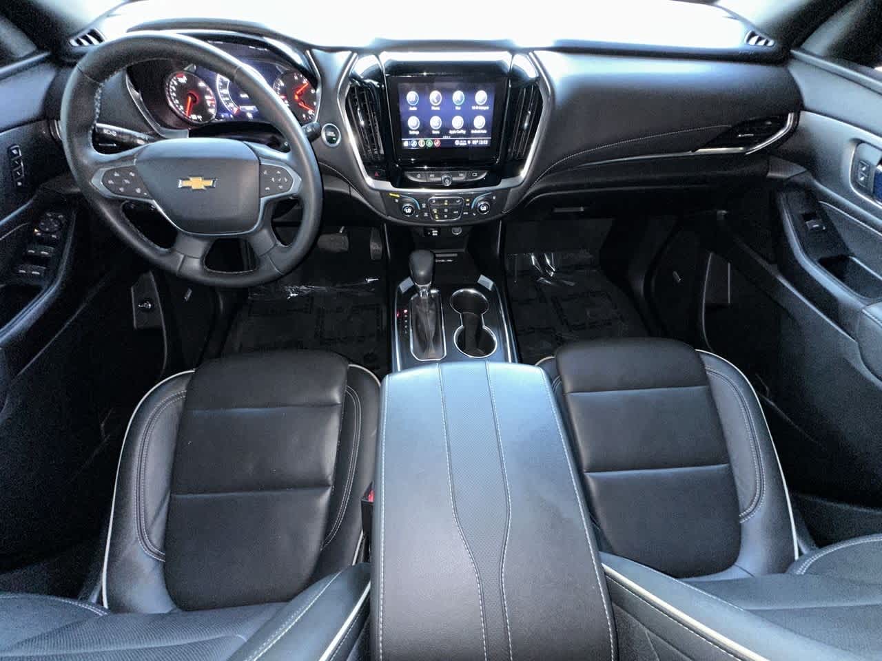 Thumbnail: 2023 Chevrolet Traverse - 24