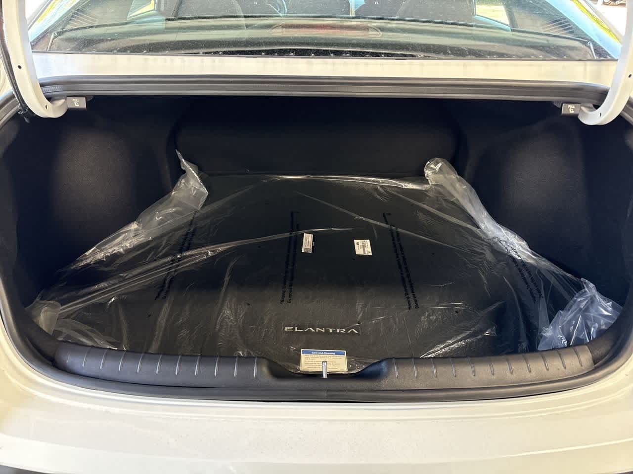 Thumbnail: 2026 Hyundai Elantra - 25