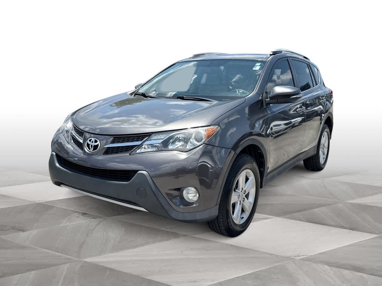 2014 Toyota RAV4 XLE 4