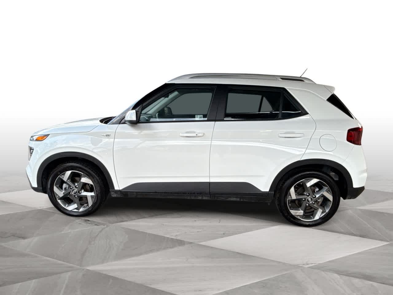 Thumbnail: 2025 Hyundai Venue - 5