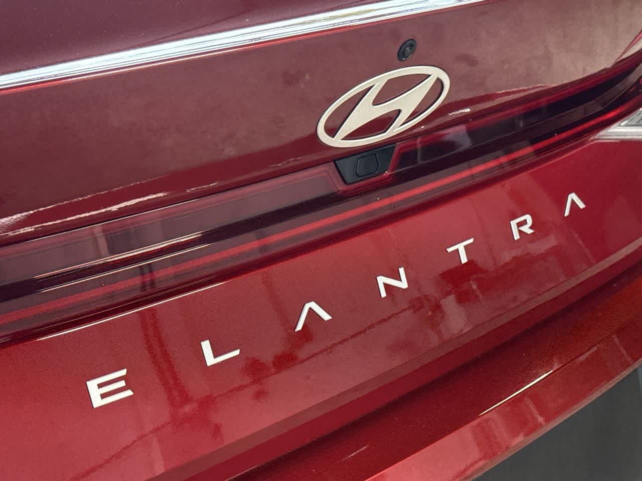 Thumbnail: 2024 Hyundai Elantra - 9